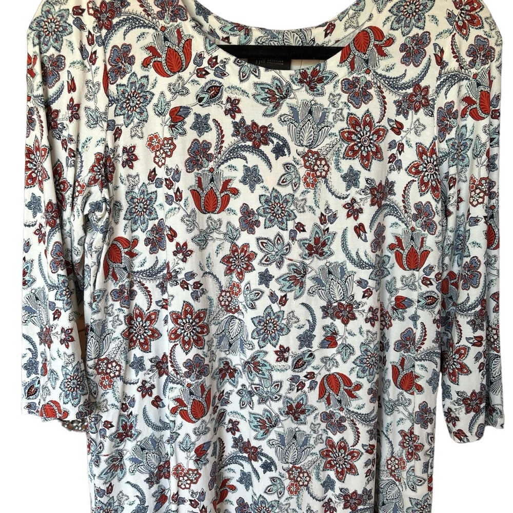 JJill top in size SP